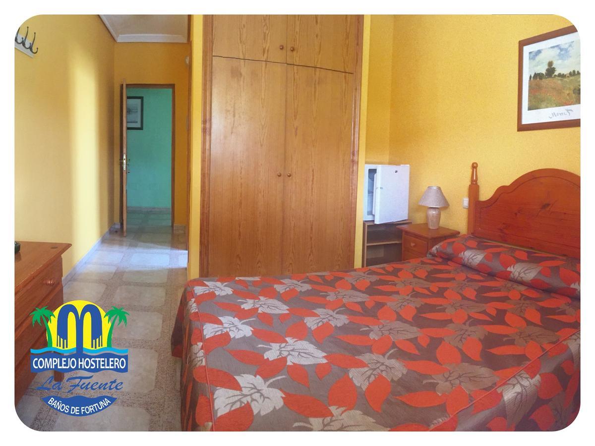 Complejo Hostelero La Fuente ฟอร์ตูนา ภายนอก รูปภาพ